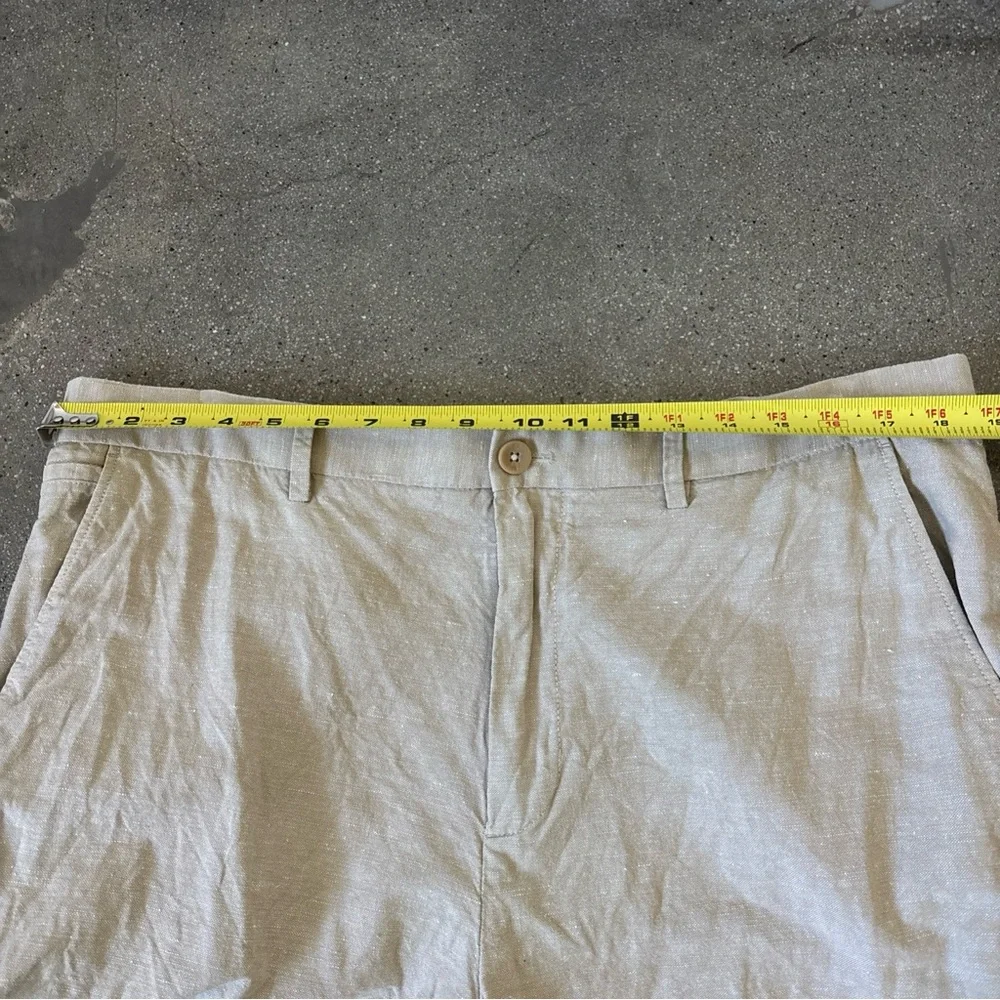 Banana Republic Kentfield Men's linen Khaki Chinos